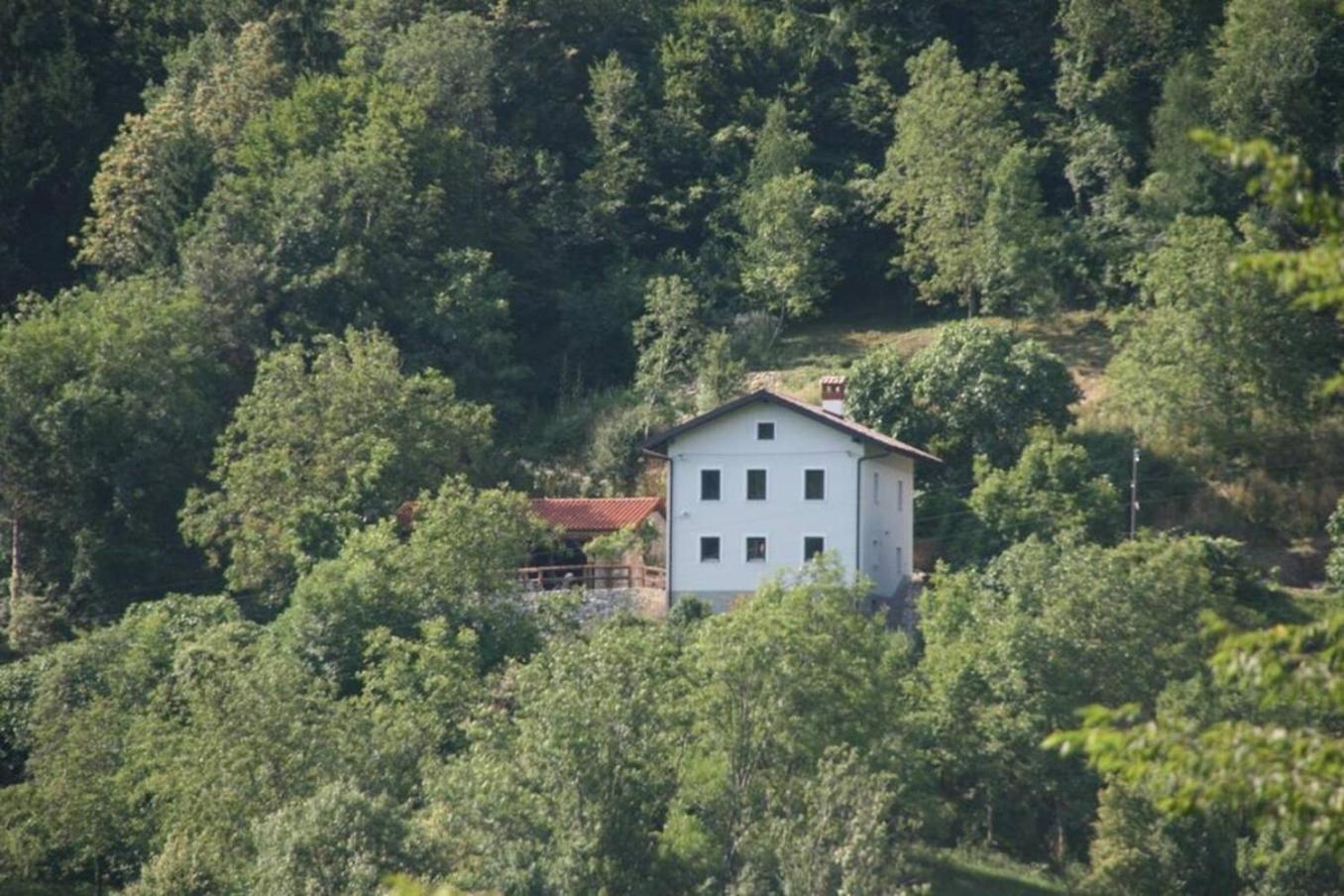 Kuninez, Holiday Home With Summer Kitchen Most na Soči Exteriör bild